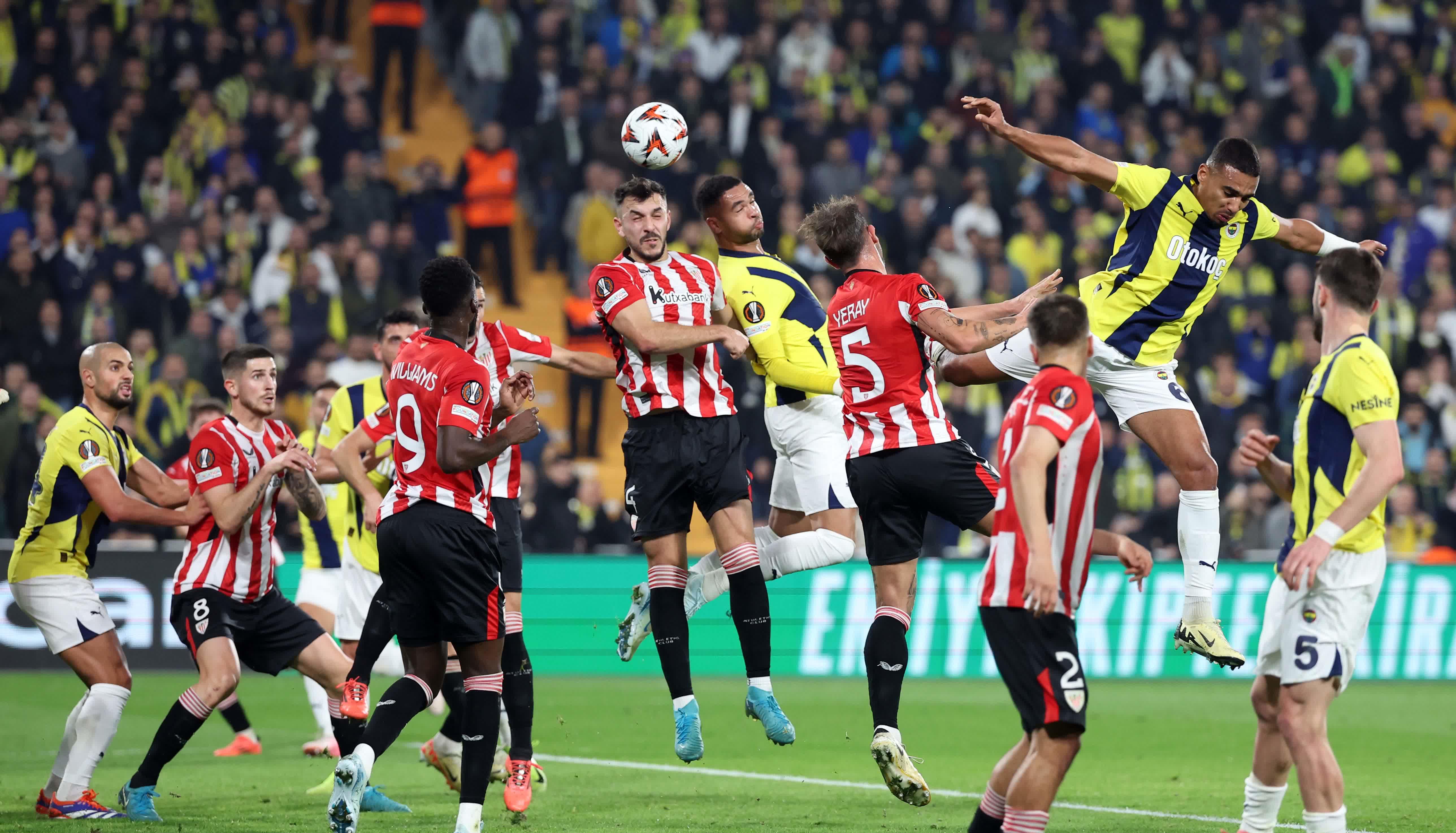 罗马尼亚一落千丈，提前告别欧洲预选赛小组赛